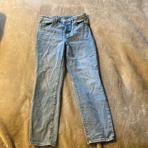H&M Light wash mom jean. Size 10. Only worn once.